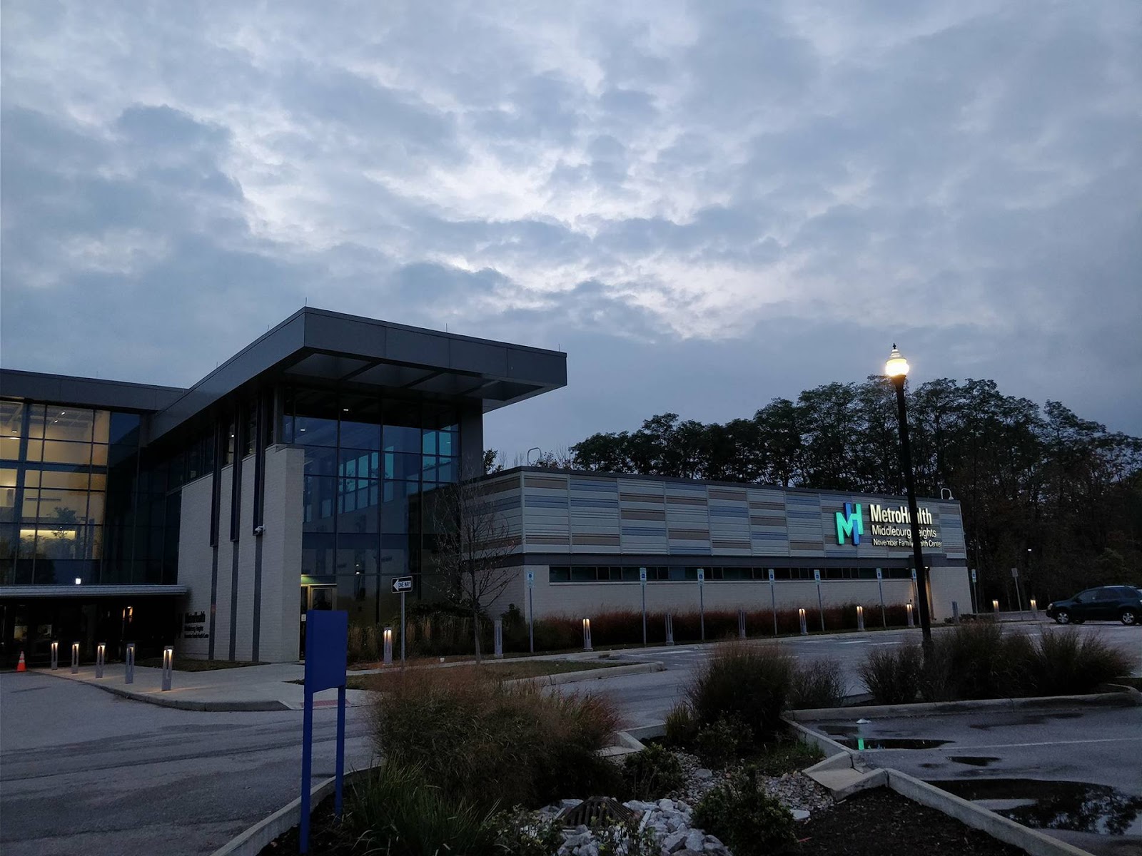 MetroHealth Middleburg Heights - November Family Health Center